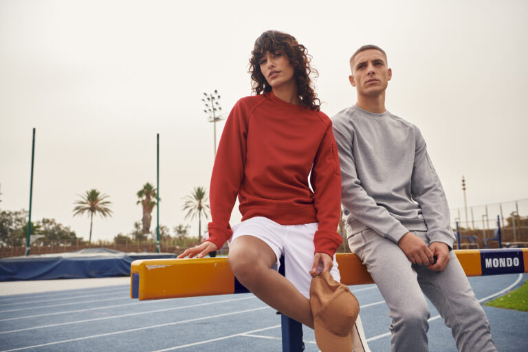 Clique Basic Active Roundneck gedragen