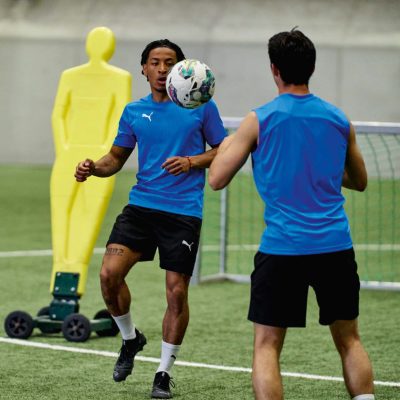 voetballers hooghouden